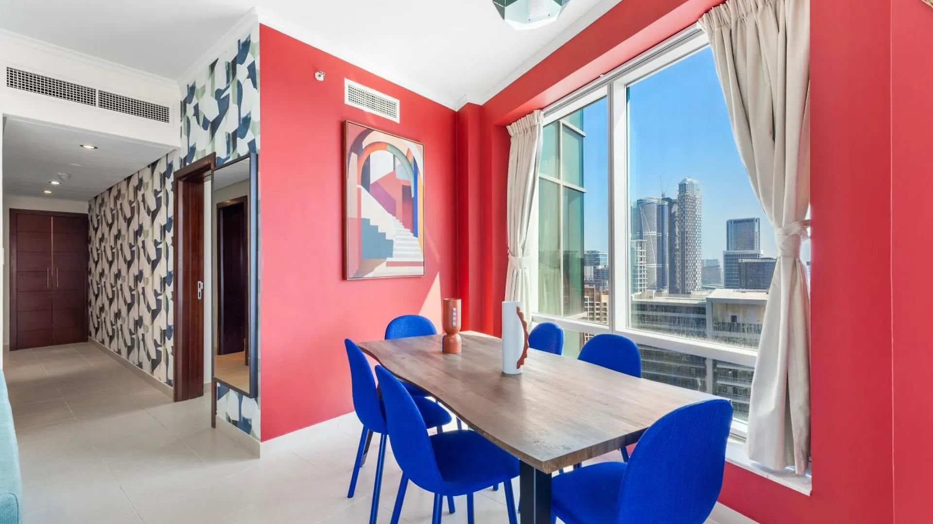 Stylish 1 Bedroom - Burj Khalifa View- 5Mn Walk To Dubai Mall-Apartment In Burj Views Tower
