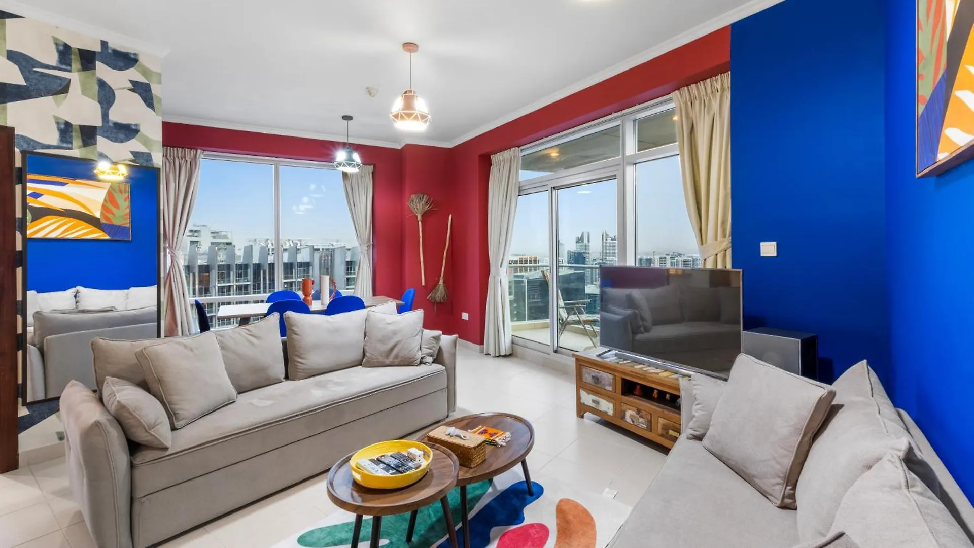 Stylish 1 Bedroom - Burj Khalifa View- 5Mn Walk To Dubai Mall-Apartment In Burj Views Tower Apartment